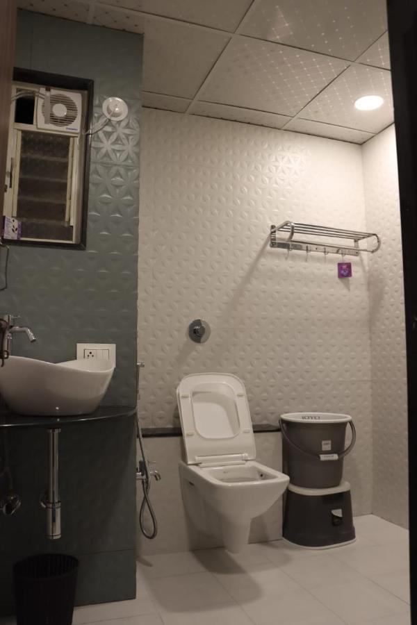 Pawan Executive Tuljapur Exteriér fotografie