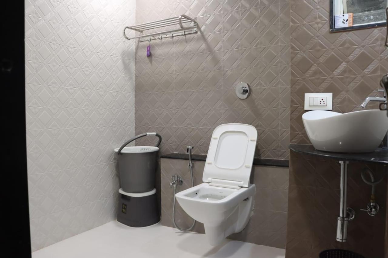 Pawan Executive Tuljapur Exteriér fotografie