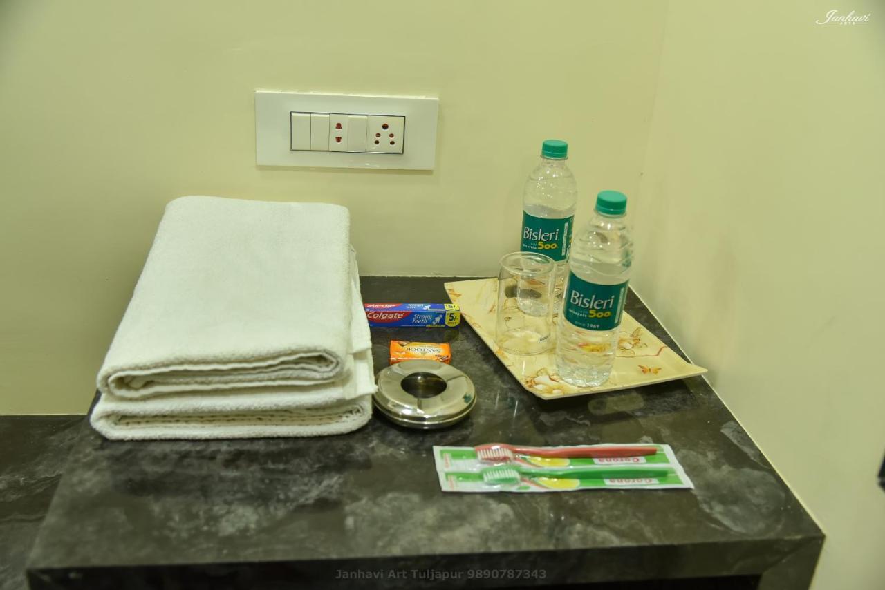 Pawan Executive Tuljapur Exteriér fotografie