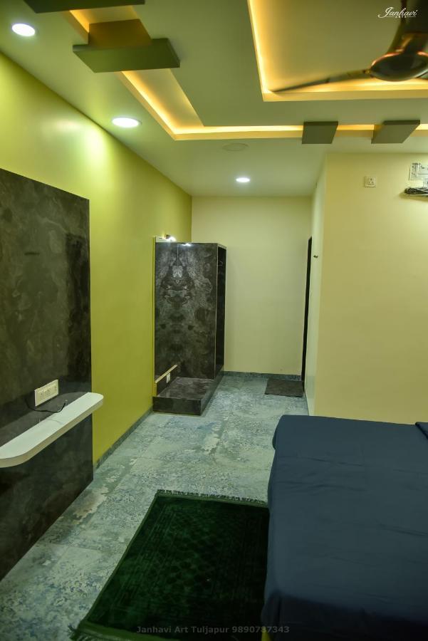 Pawan Executive Tuljapur Exteriér fotografie